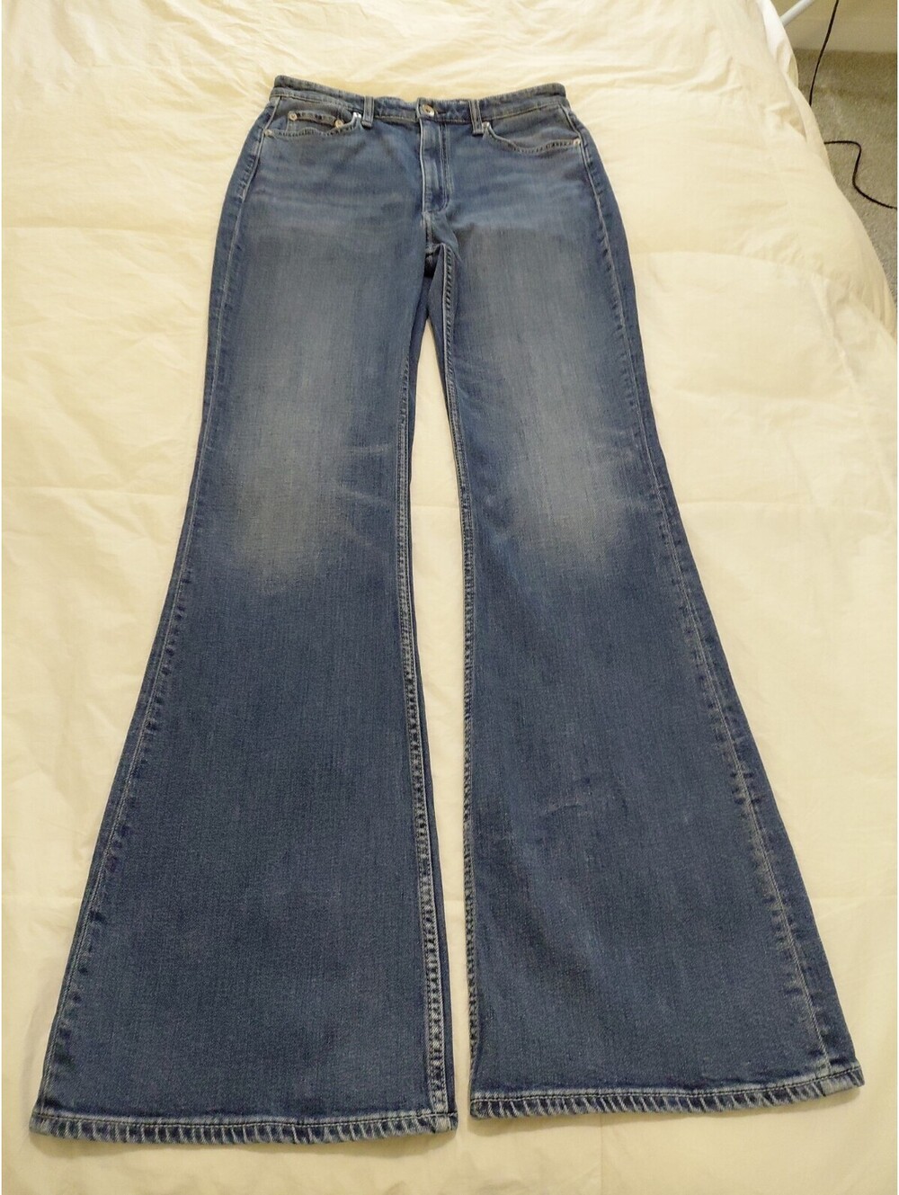 Rag & Bone Casey High-rise Flare Blue Jeans EUC Size 30 #838